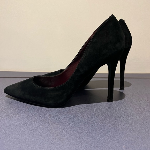 BCBG Generation Suede Pump - Picture 5 of 9